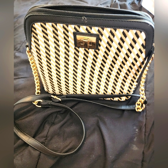 Bag - Picture 1 of 4